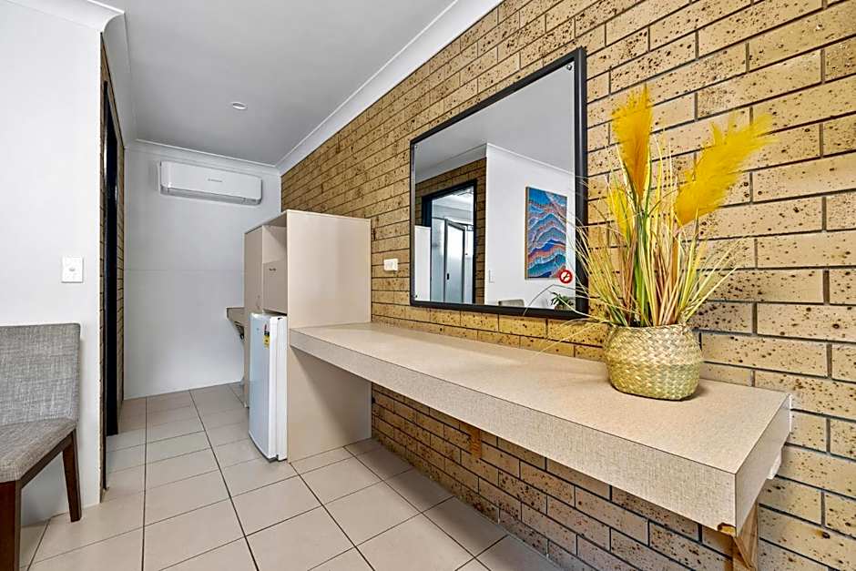 Esk Caravan Park & Rail Trail Motel