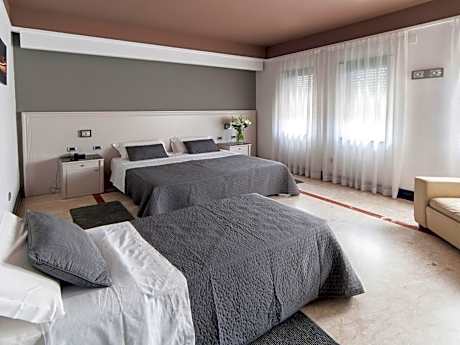 Superior Family Room