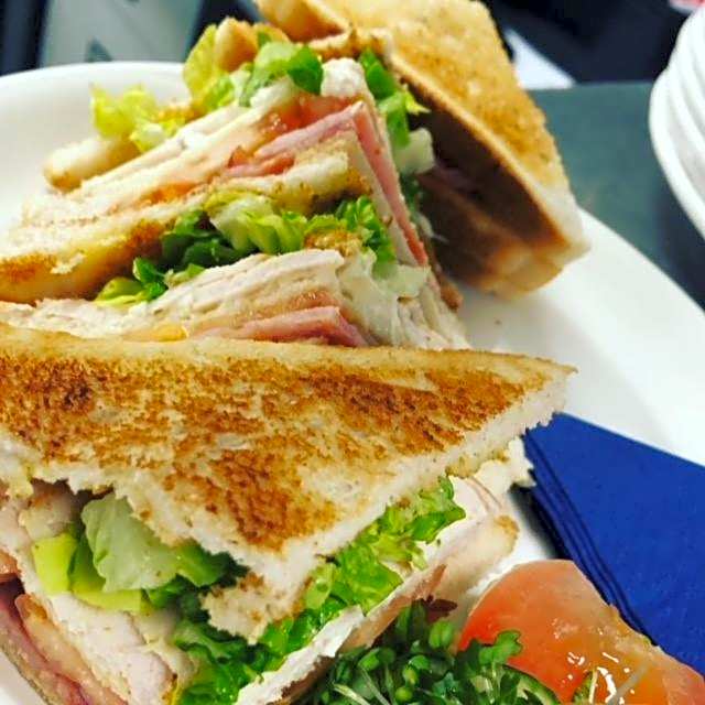 Woodsome Hall Golf Club Cottage on the Course