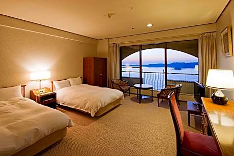 Standard Twin Room - No Smoking (3rd-7th Floor)
