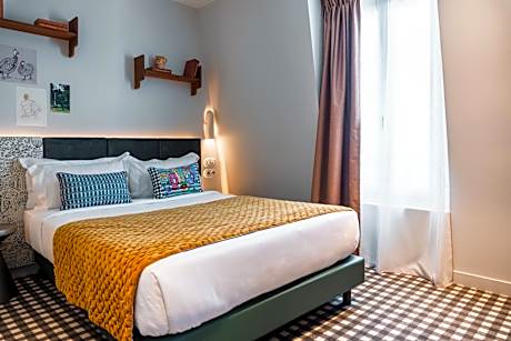 SMALL Superior Floor