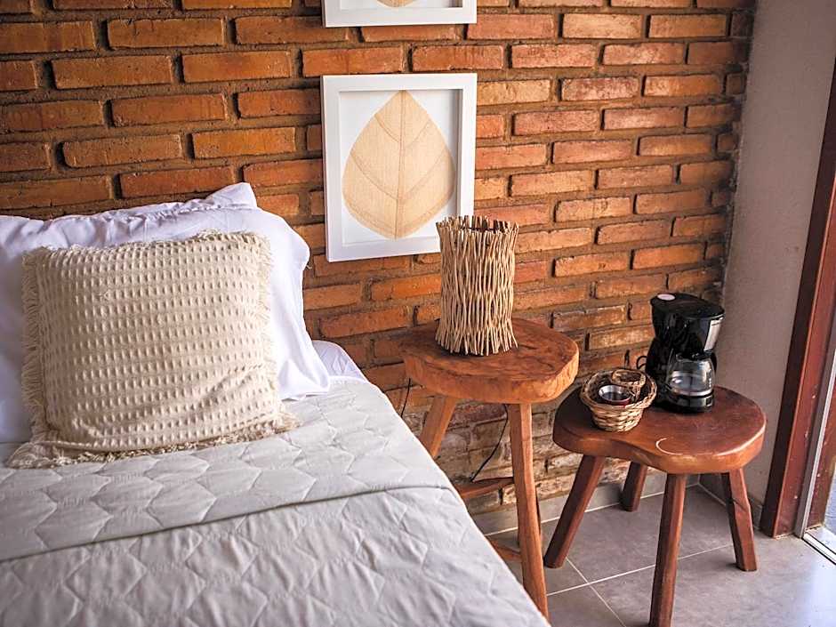 Casa com 5 suítes, sauna, piscina e área gourmet