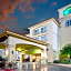 La Quinta Inn & Suites by Wyndham Lawton / Fort Sill