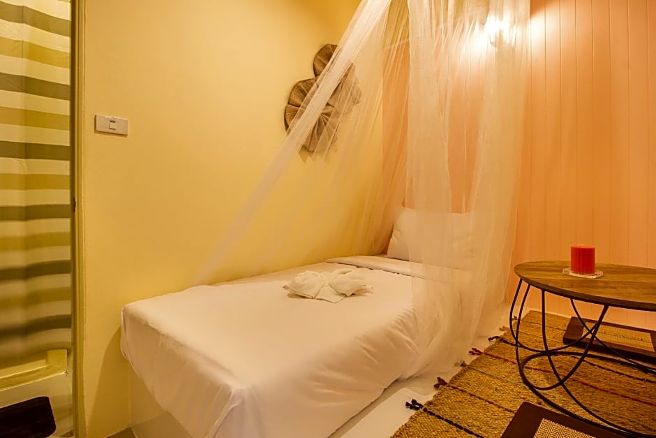 The bed boutique house