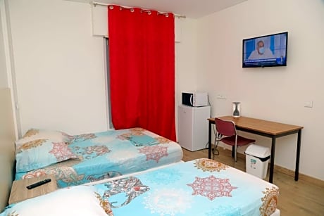 Basic Triple Room