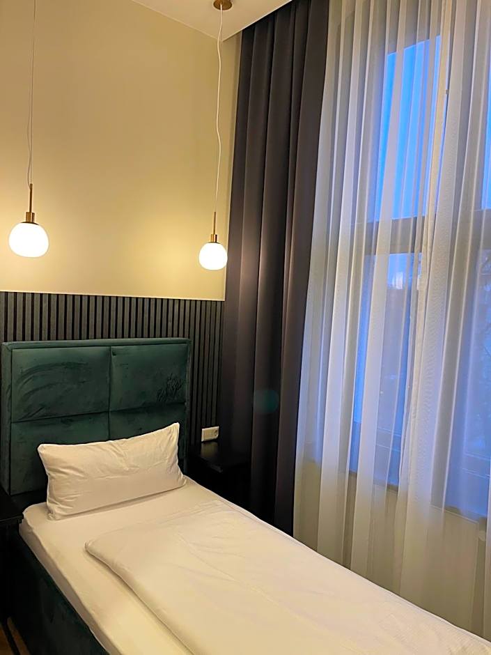 Motel Blue Messe