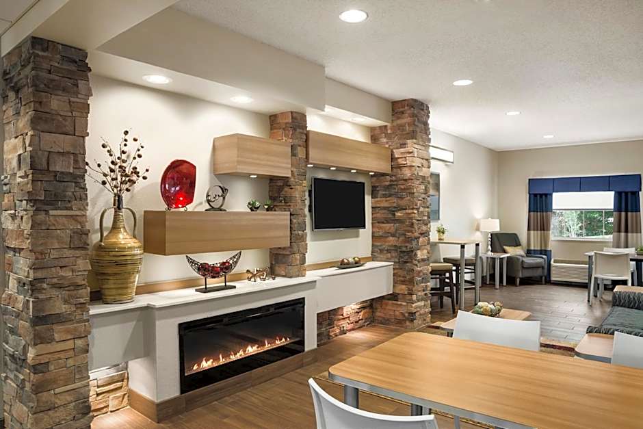 Microtel Inn & Suites By Wyndham Lynchburg