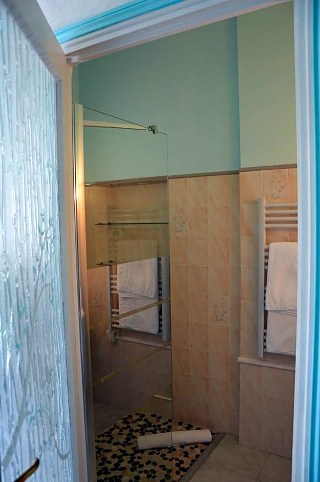 Logis Des Bessons
