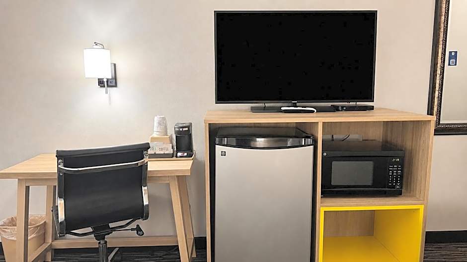 Days Inn by Wyndham Rio Rancho