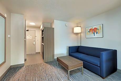 King Suite with Sofa Bed