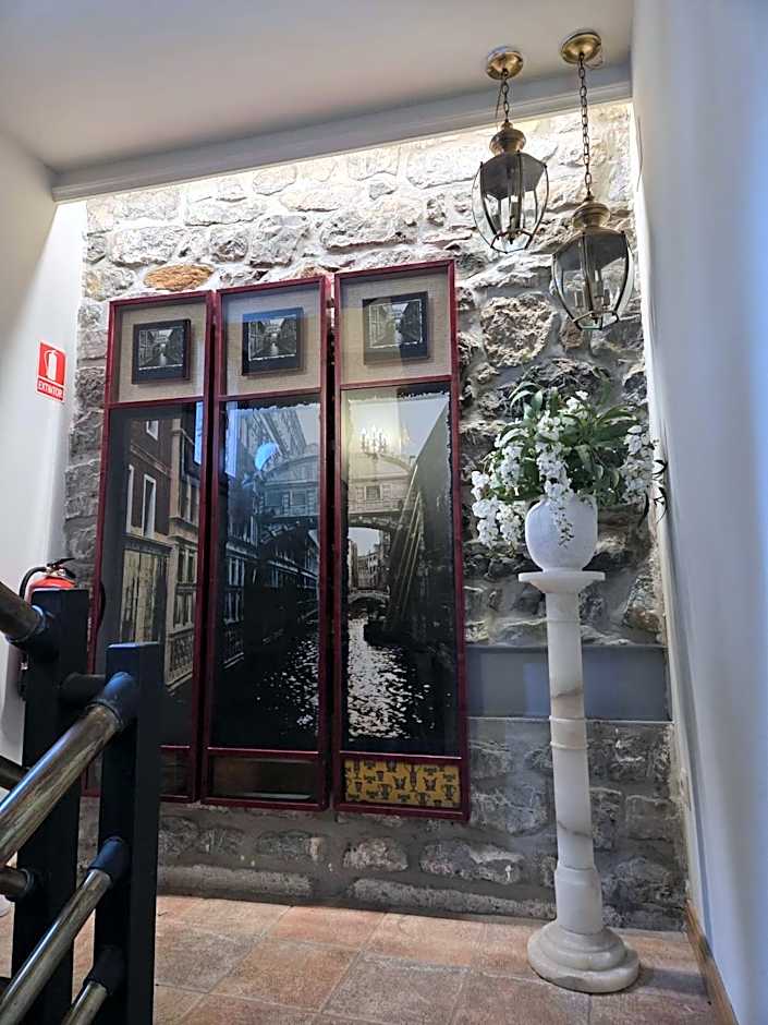 HOTEL EL Alboroque