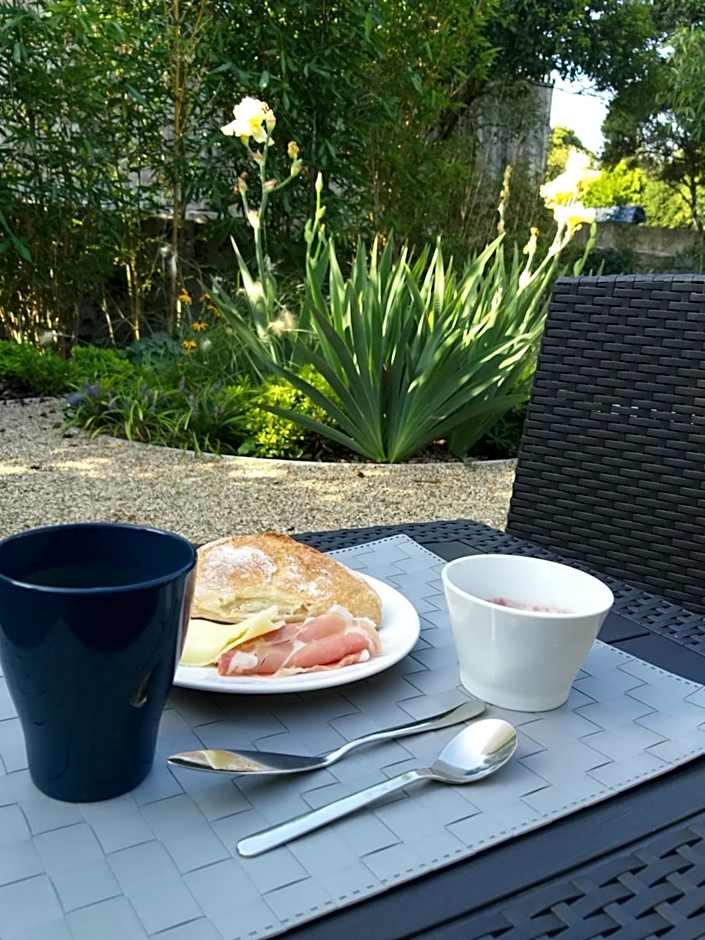 Queen's Garden Hostel