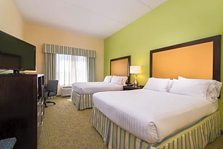Standard Queen Room with Two Queen Beds