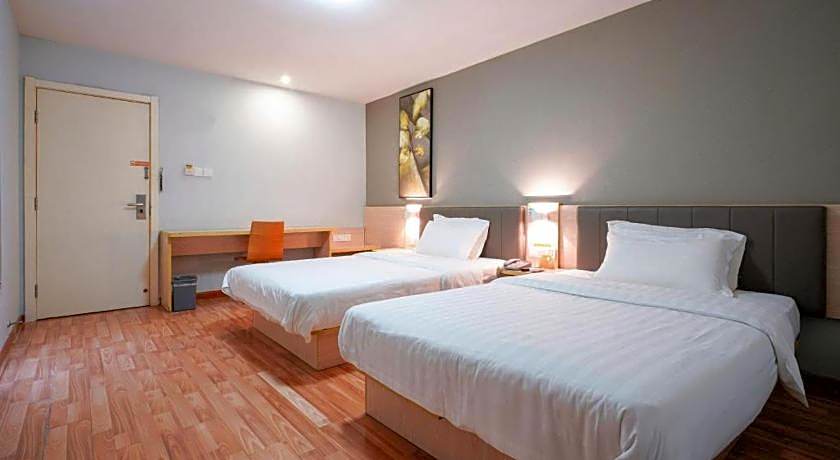 7 Days Inn Wuhan Hanzheng Street Shengli Road Metro Station