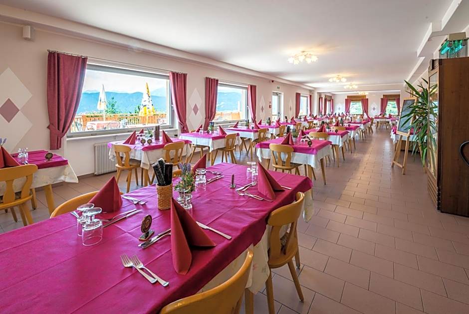 Albergo Bucaneve