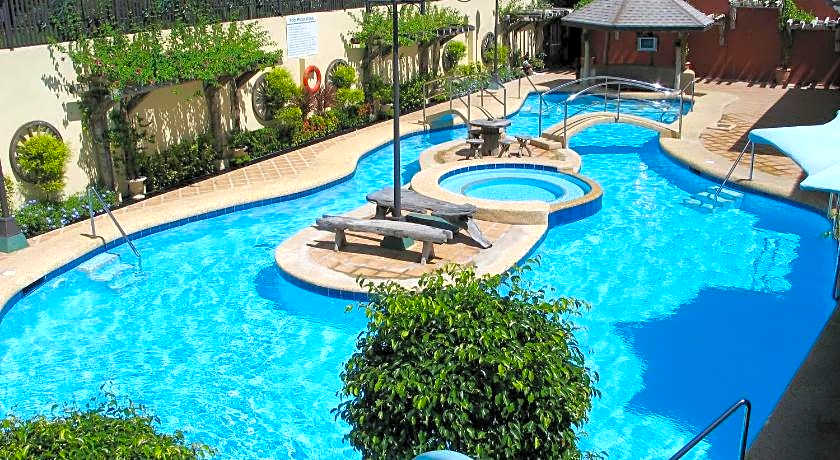 Crown Regency Suites And Residences - Mactan