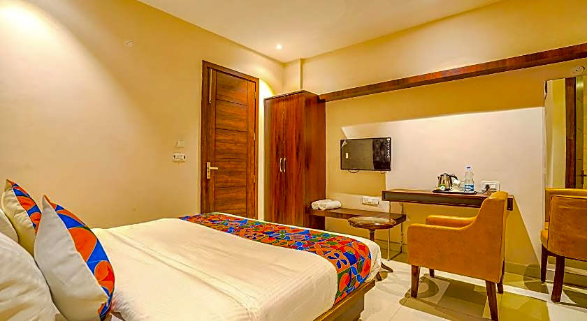 FabHotel Prime Empire
