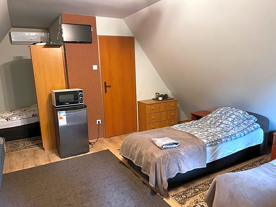 NOCLEGI-SPŁYWY BUGIEM