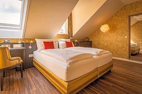 Single Room with Private Bathroom