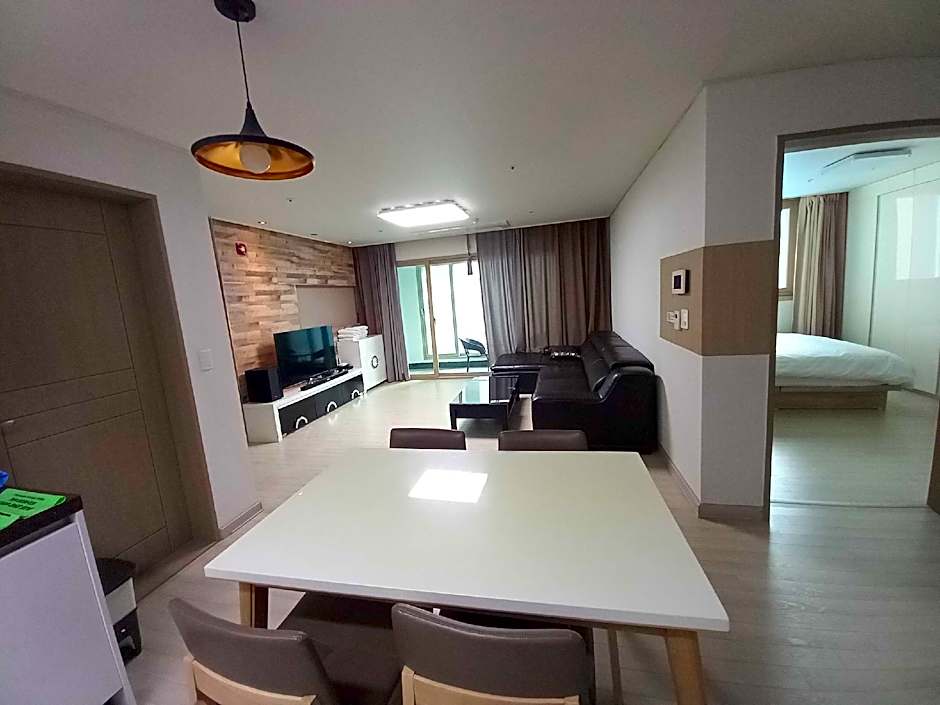 JS Residence Hotel Okpo