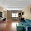 Comfort Inn & Suites Pottstown Eastern Gateway