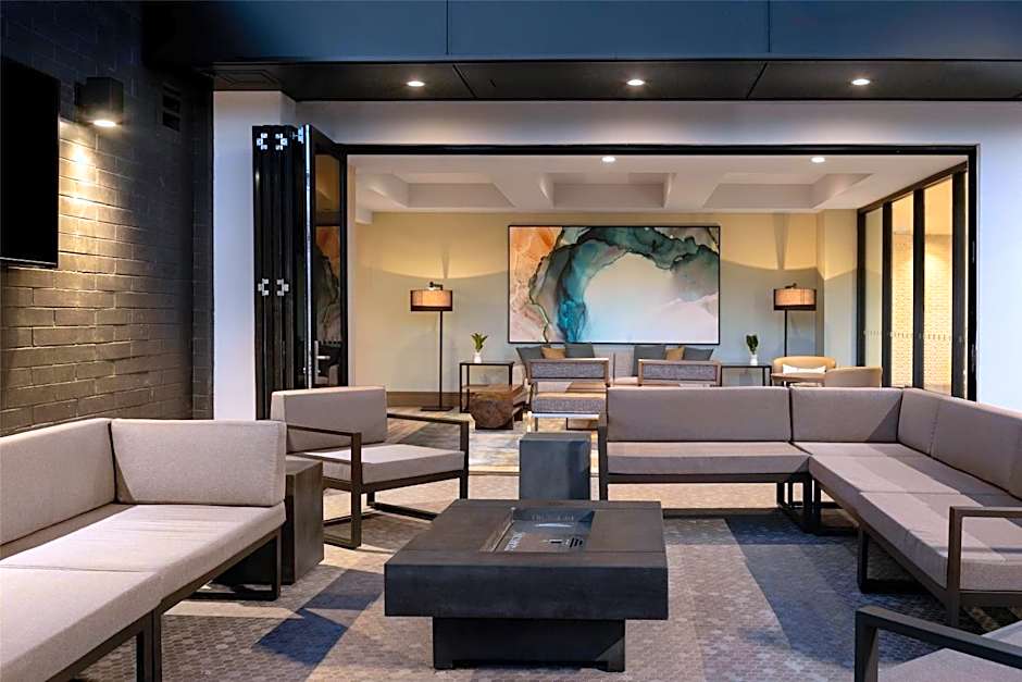 DoubleTree by Hilton West Kelowna