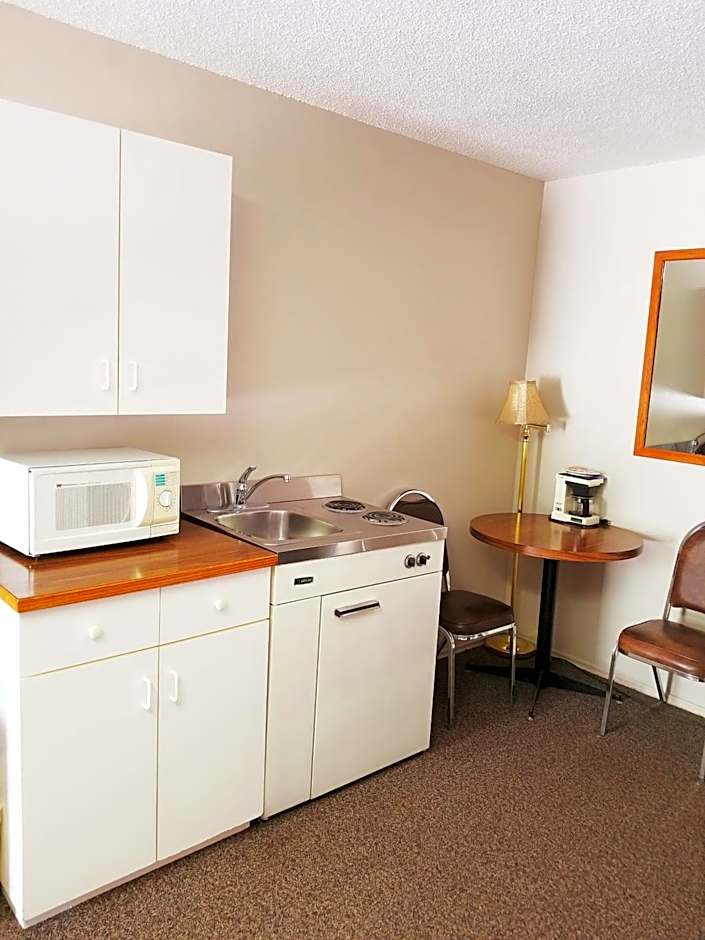 Prairie Oasis Tourist Complex