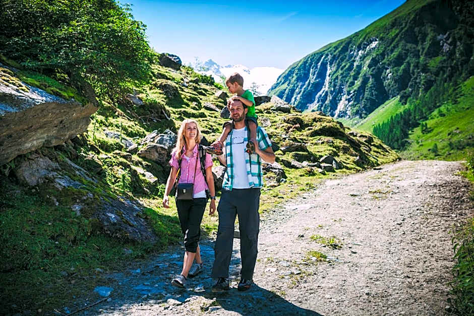 Smaragdhotel Tauernblick