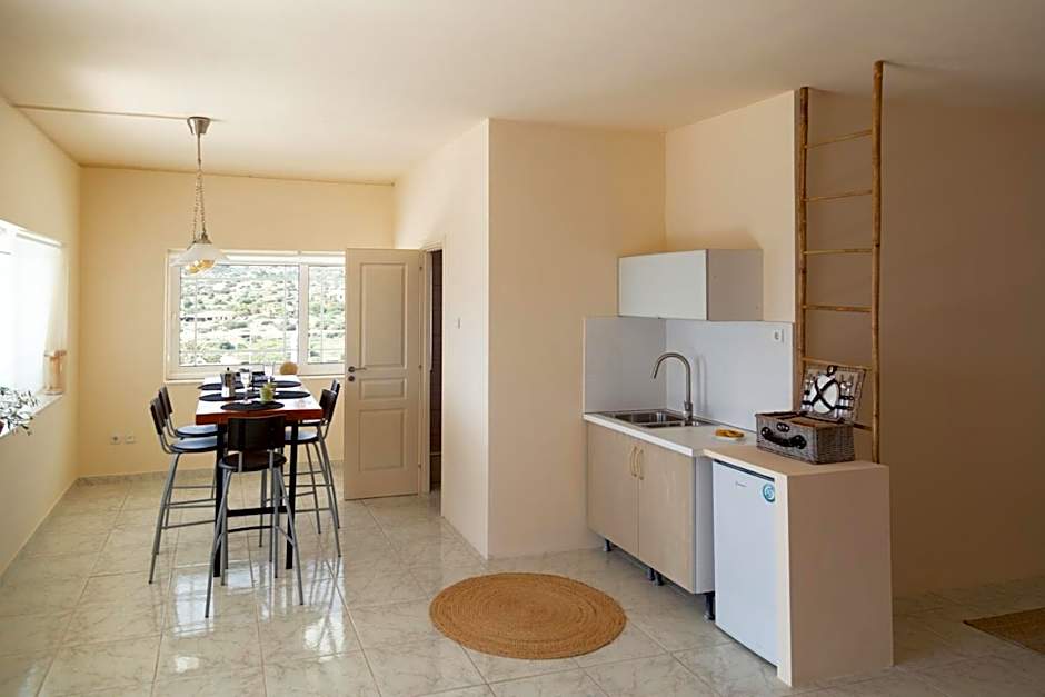 Poseidon Apartments and Villas by the Sea