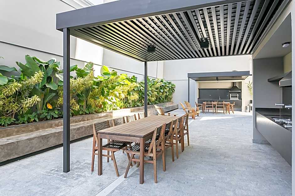 Studios Rio Branco by Viva - Prédio moderno, aptos com cama king-size no centro de Floripa