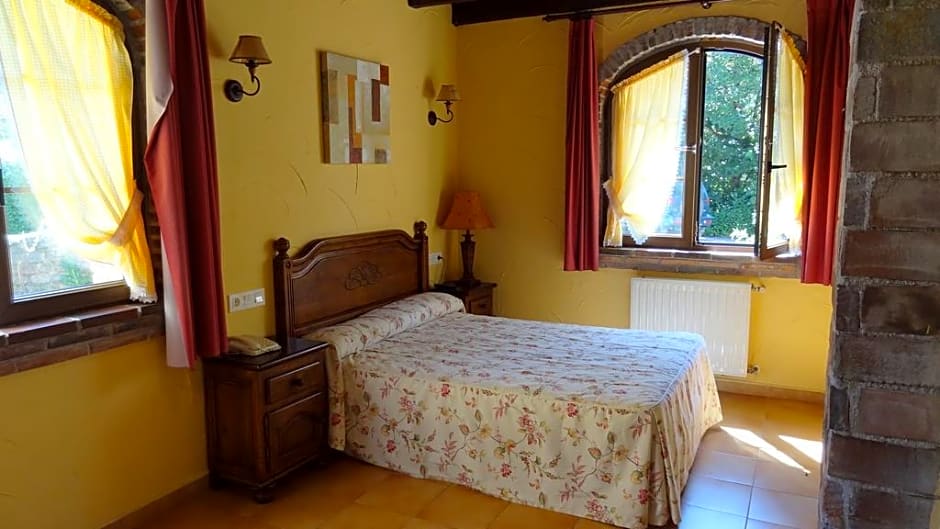 Hotel Intriago I & II