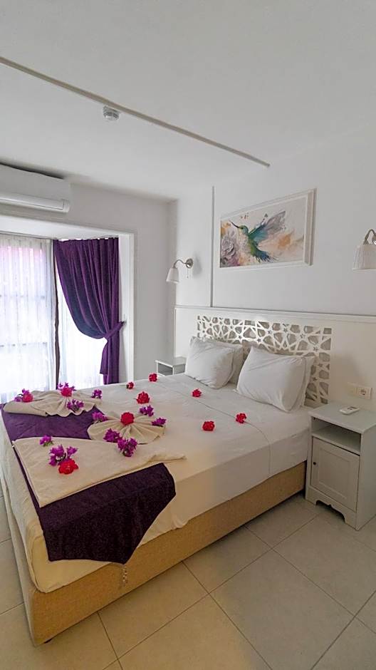 Aydos Hotels & Breeze Restaurant