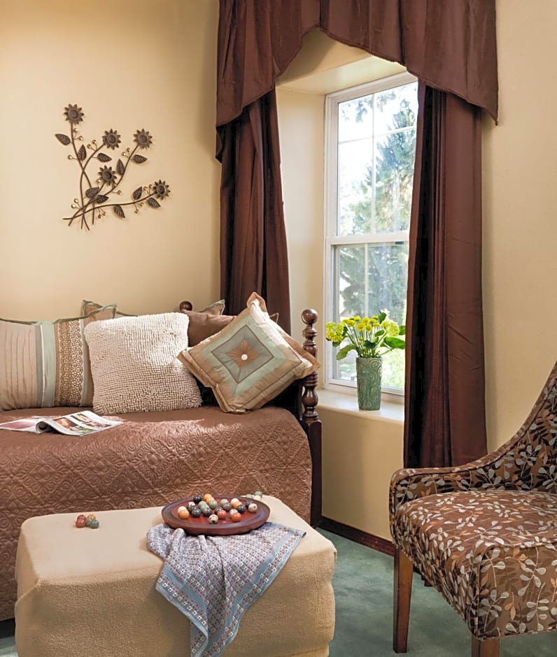 The Roosevelt Inn – Coeur D'Alene, ID