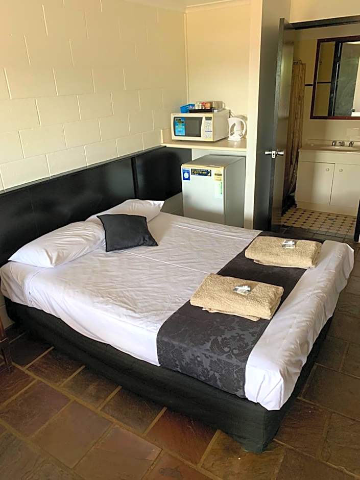 Longreach Most Central Motel