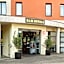 B&B HOTEL Velizy Est