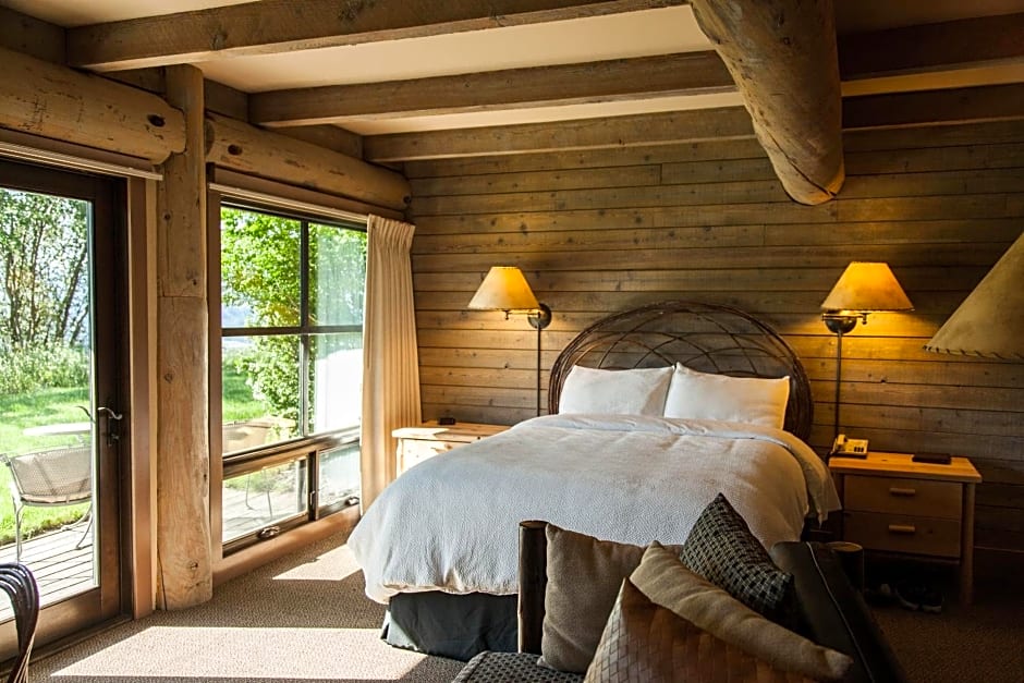 Sun Mountain Lodge