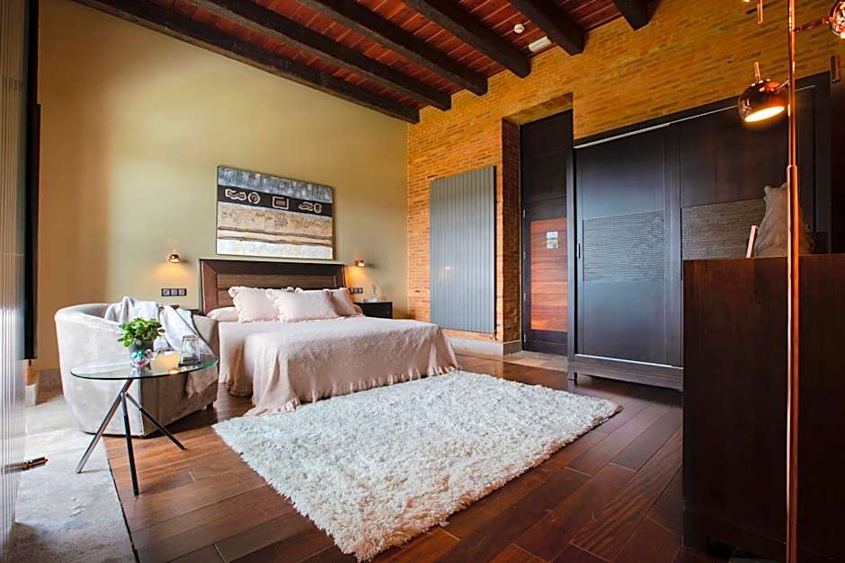 Castillo de Monte la Reina Posada Real & Bodega