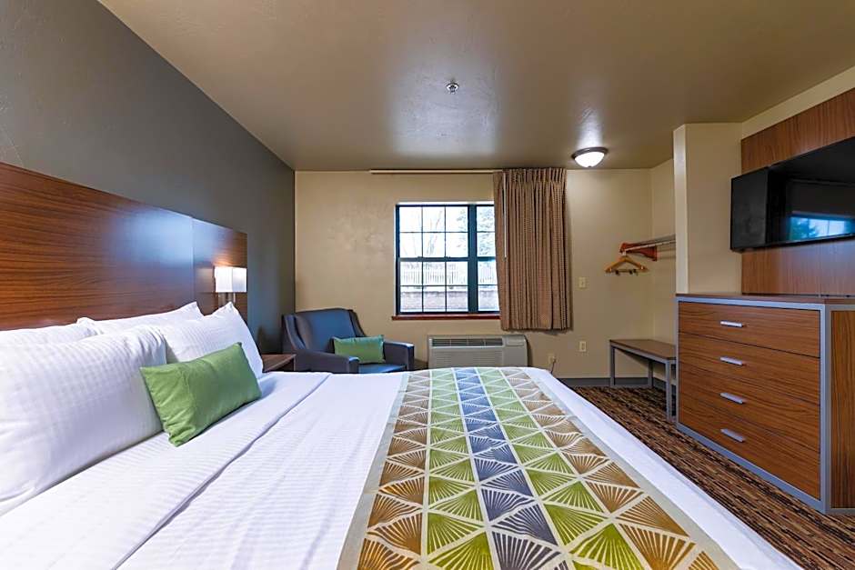 Extended Stay Airport