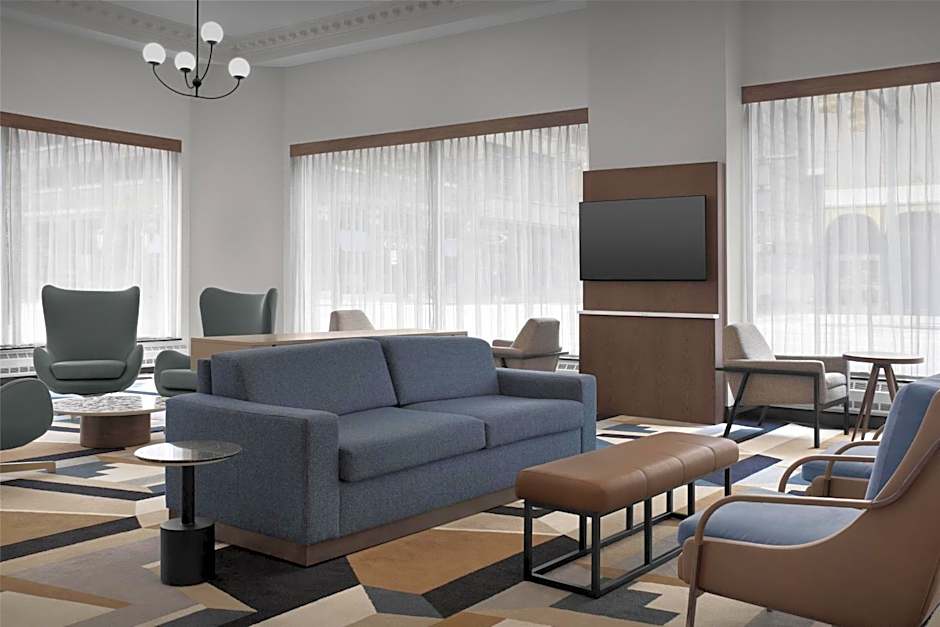 Hampton Inn By Hilton Indianapolis Downtown Across from Circle Centre