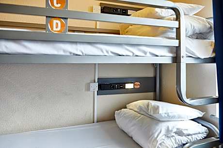Private Room for 6 People with Bunk Bed