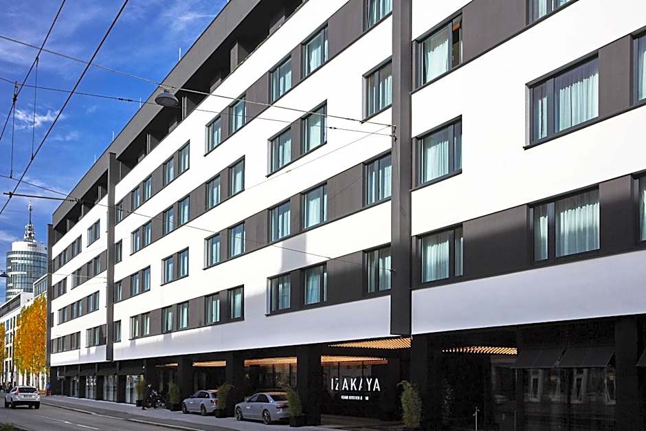 Roomers Munich, Autograph Collection by Marriott