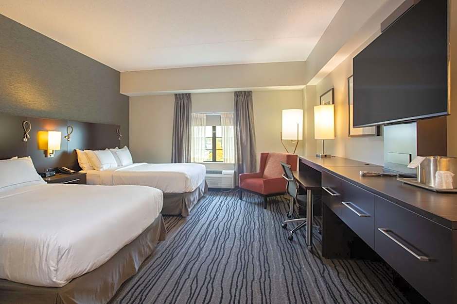 The Mosey Buffalo Williamsville, Tapestry Collection by Hilton