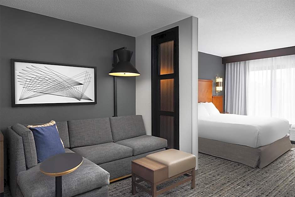 Hyatt Place Indianapolis Airport