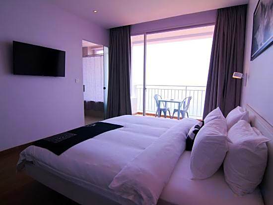 La Vogue Boutique Hotel & Casino