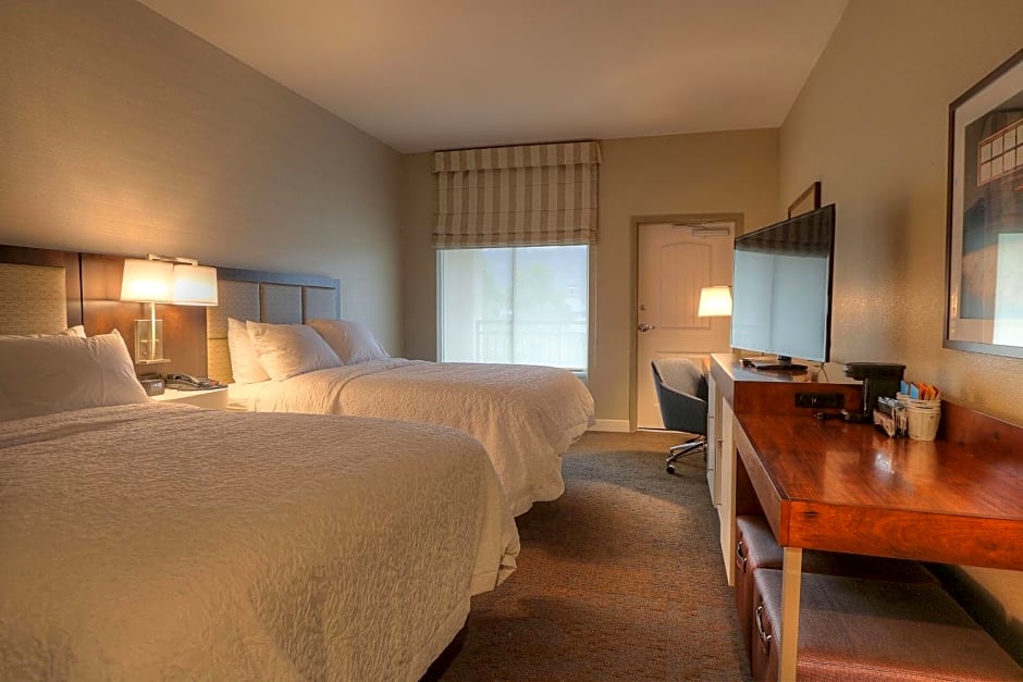Hampton Inn By Hilton Gatlinburg Historic Nature Trail TN