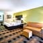 Quality Inn & Suites Mount Chalet