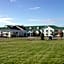 Grand Hinckley Inn