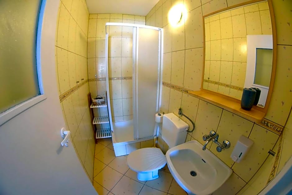 Pokoje go¿cinne Ewela