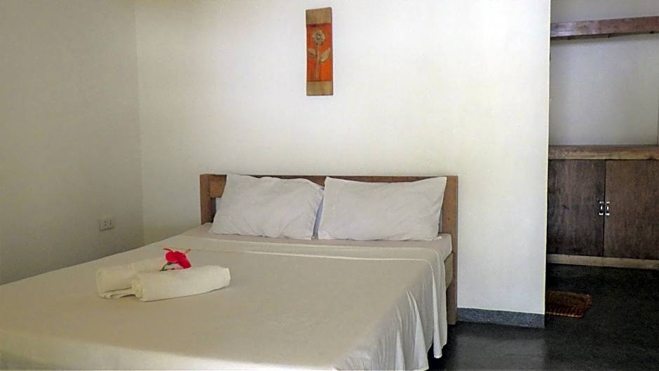 Toris Backpackers Paradise