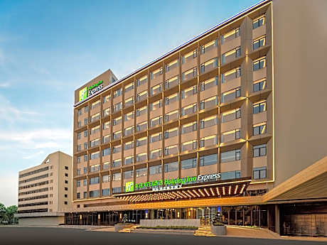 Holiday Inn Express Haikou Xiuying Harbor By IHG